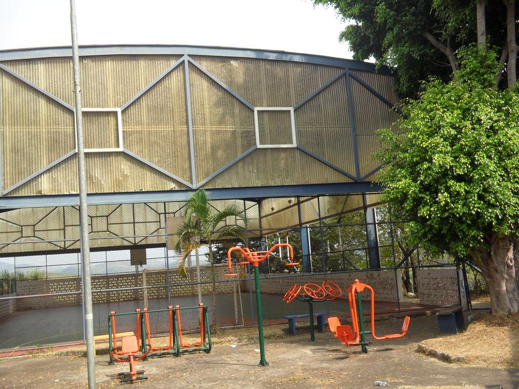 Pousada Familiar Vilage Bed & Breakfast Homestay Volta Redonda Luaran gambar